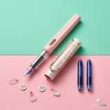 One Pack of One Fountain Pen with 2 Catridges [PD] [1Pc]
