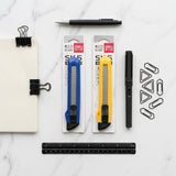 Deli E2001 Essential Series Utility Knife Paper Cutter 18mm (PD.) [1Pc]